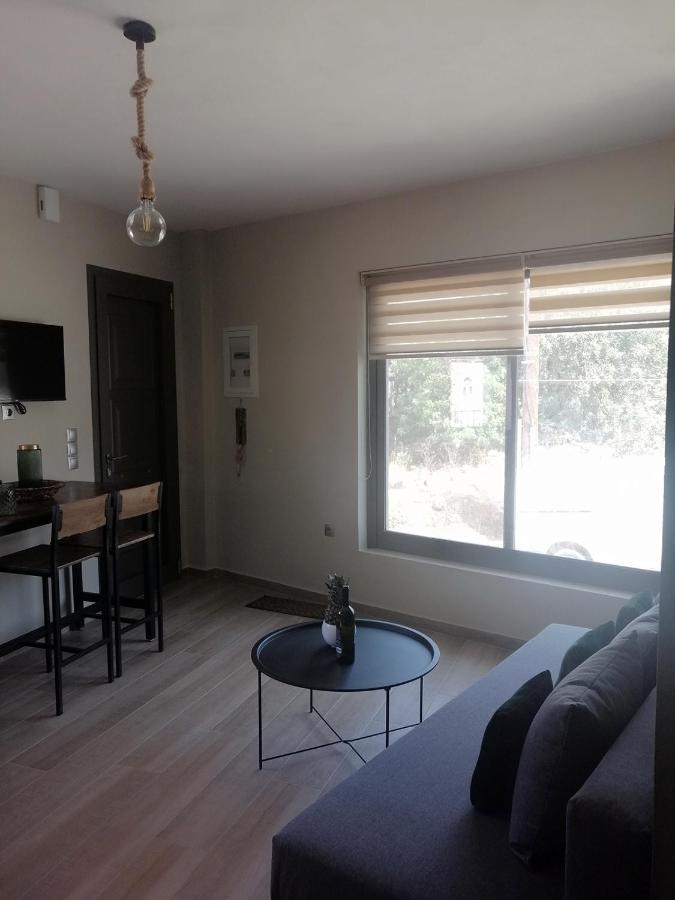 Harmony Superior Suite Apartment أرغوستولي المظهر الخارجي الصورة