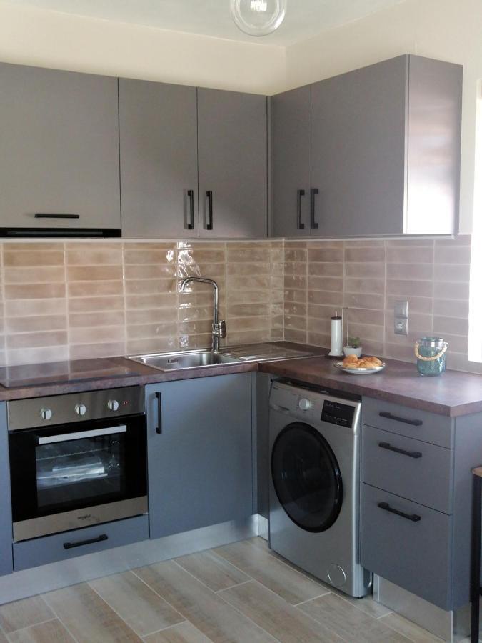 Harmony Superior Suite Apartment أرغوستولي المظهر الخارجي الصورة