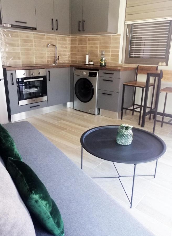Harmony Superior Suite Apartment أرغوستولي المظهر الخارجي الصورة
