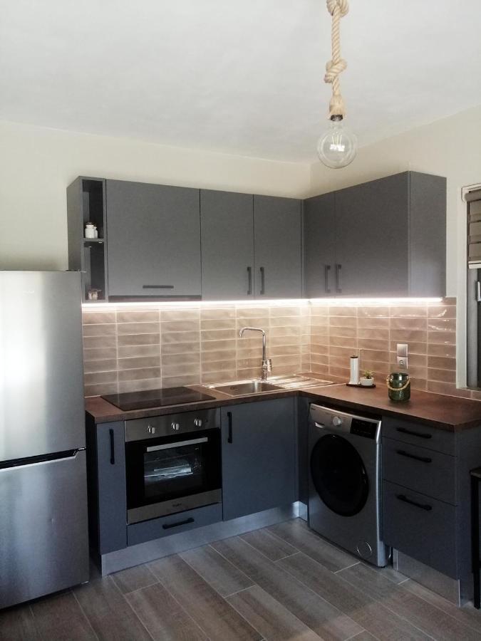 Harmony Superior Suite Apartment أرغوستولي المظهر الخارجي الصورة